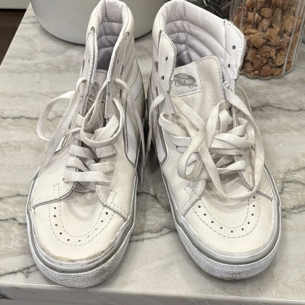 Vans White and Gray High-Top Sneakers sz 6.5 women, sz 5 men - Picture 4 of 10